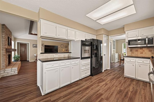 16431 Larkfield Drive, Houston, TX 77059