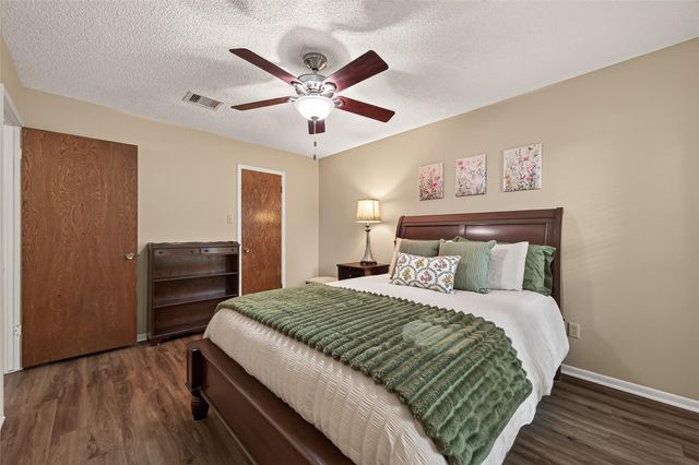 16431 Larkfield Drive, Houston, TX 77059