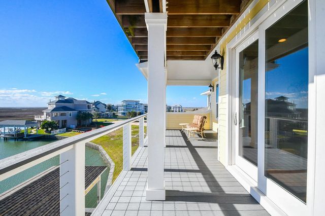 7 Little Torch, Hitchcock, TX 77563