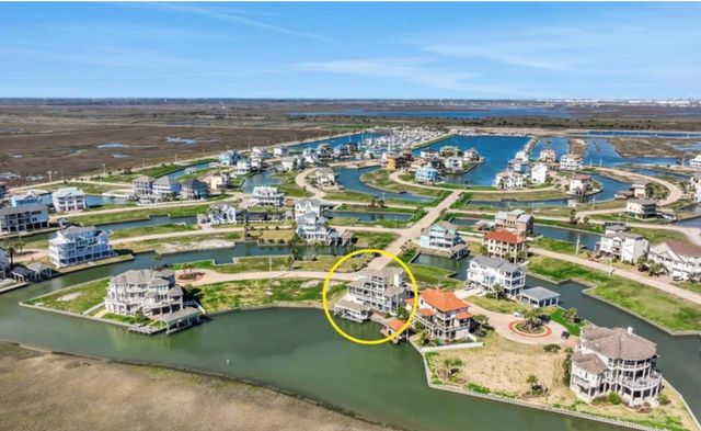 7 Little Torch, Hitchcock, TX 77563