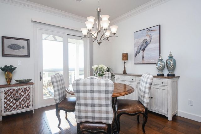 7 Little Torch, Hitchcock, TX 77563