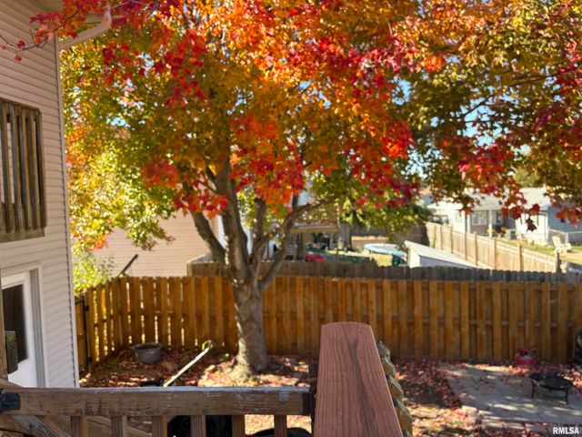 1014 PIONEER Drive, Jacksonville, IL 62650