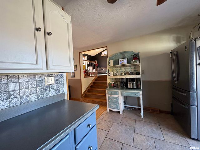 1014 PIONEER Drive, Jacksonville, IL 62650