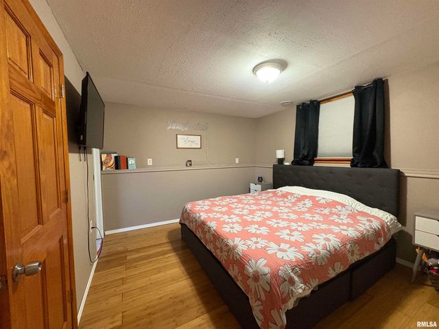 1014 PIONEER Drive, Jacksonville, IL 62650