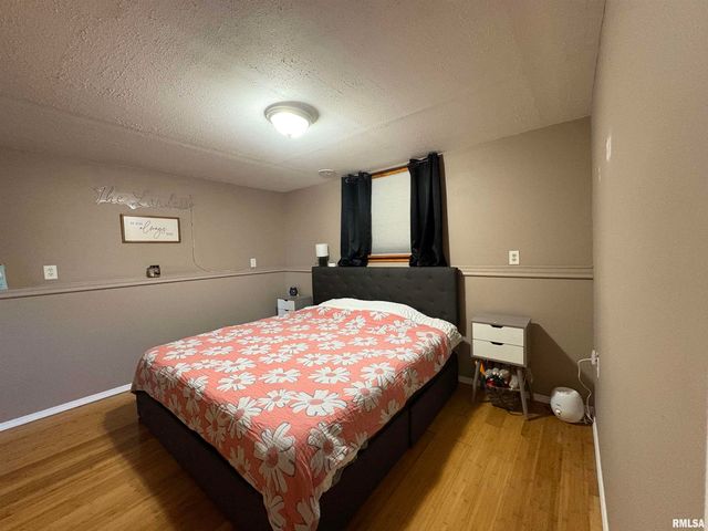 1014 PIONEER Drive, Jacksonville, IL 62650