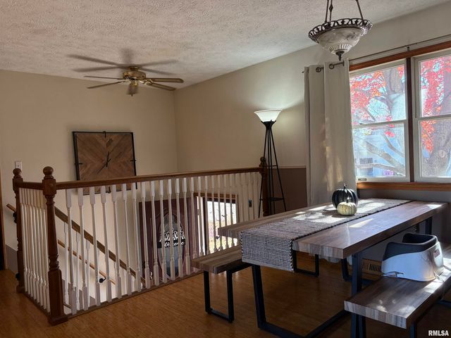 1014 PIONEER Drive, Jacksonville, IL 62650