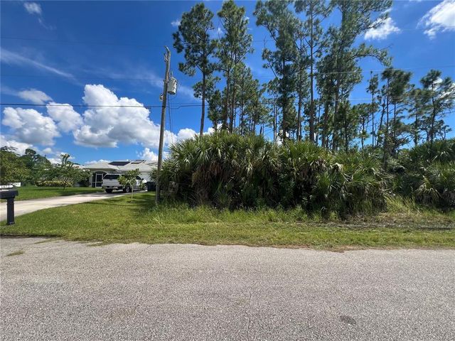 WALDORF DRIVE, North Port, FL 34288