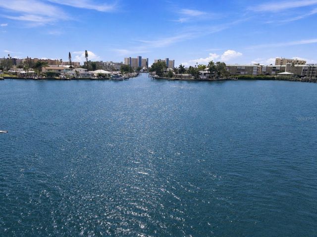360 145TH AVENUE E, Madeira Beach, FL 33708