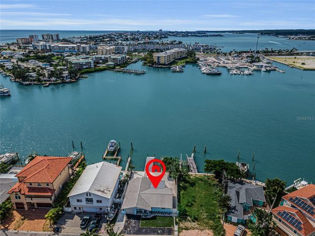 360 145TH AVENUE E, Madeira Beach, FL 33708