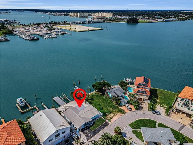 360 145TH AVENUE E, Madeira Beach, FL 33708