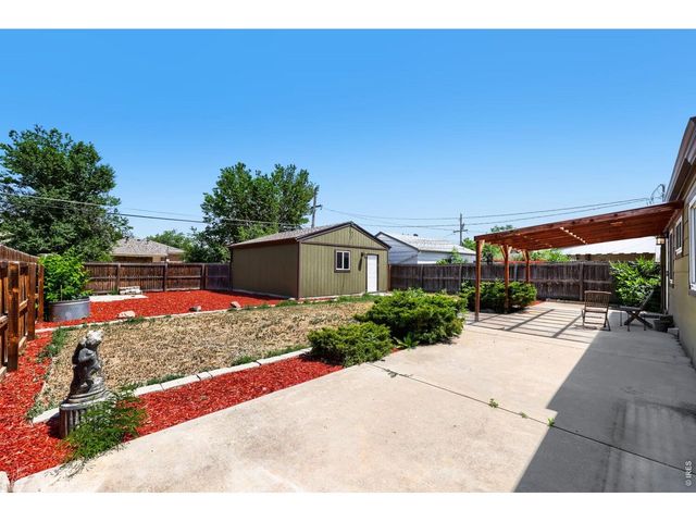 2270 Joliet St, Aurora, CO 80010