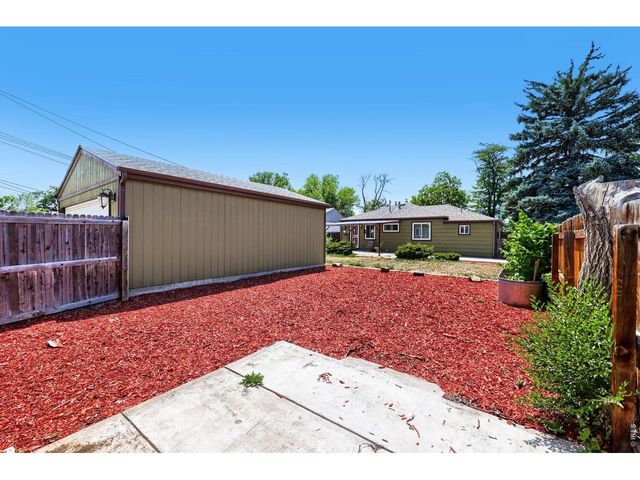 2270 Joliet St, Aurora, CO 80010