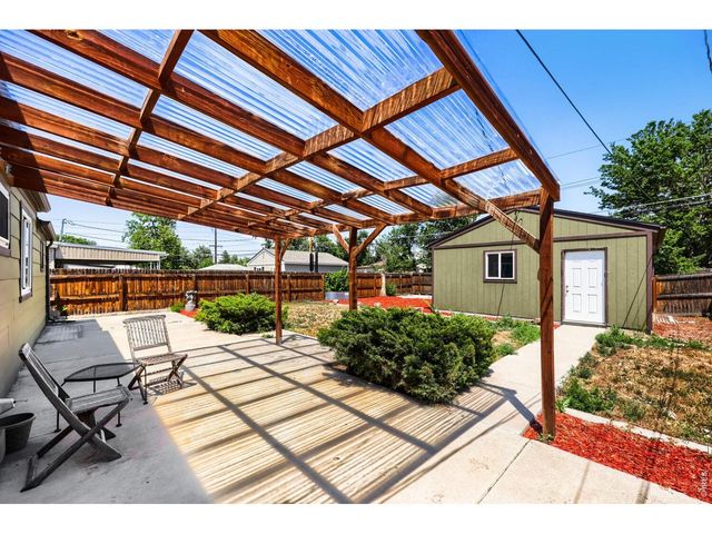 2270 Joliet St, Aurora, CO 80010