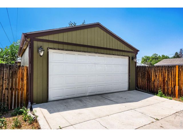 2270 Joliet St, Aurora, CO 80010