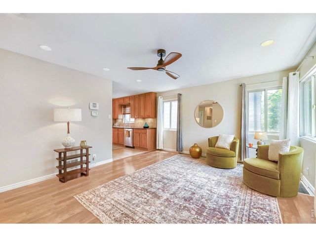 2270 Joliet St, Aurora, CO 80010