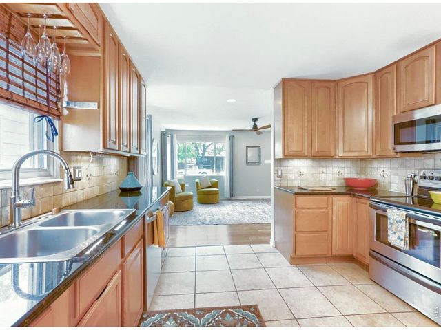 2270 Joliet St, Aurora, CO 80010