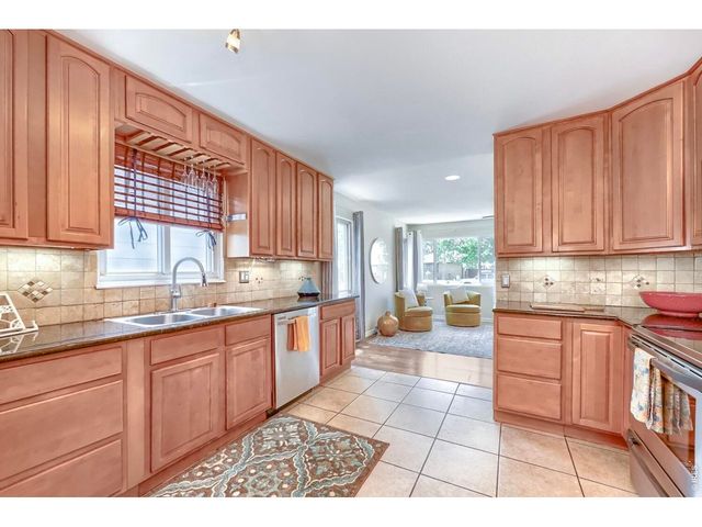 2270 Joliet St, Aurora, CO 80010
