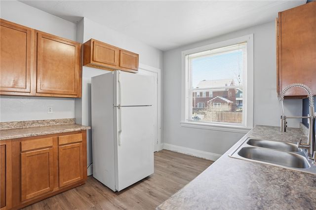 3250 GAYLORD AVENUE, Dormont, PA 15216