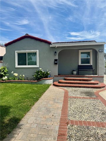 1205 S Flower, Santa Ana, CA 92707
