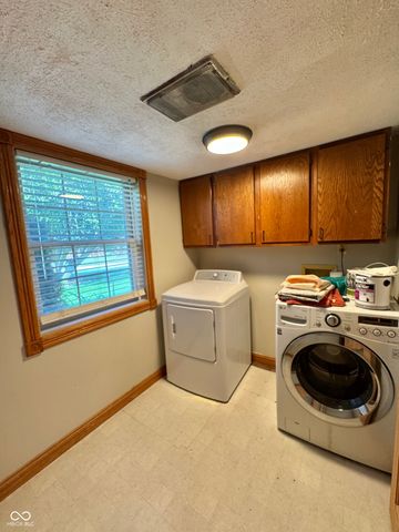 7739 Westerville Drive, Clayton, IN 46118