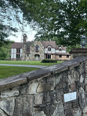 202 Oak Hill Dr, Mcminnville, TN 37110
