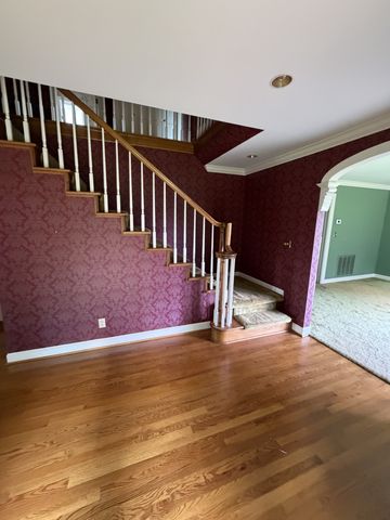 202 Oak Hill Dr, Mcminnville, TN 37110