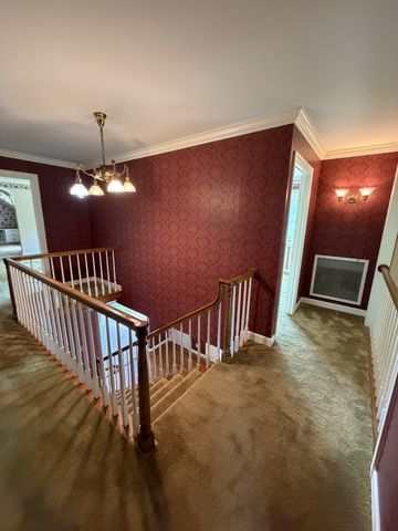 202 Oak Hill Dr, Mcminnville, TN 37110