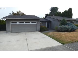 1312 Ne 131ST Cir, Vancouver, WA 98685