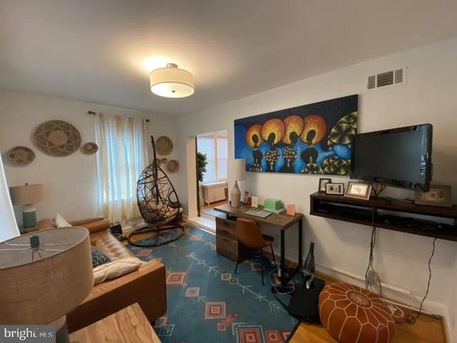 7903 WOODBURY DR, Silver Spring, MD 20910