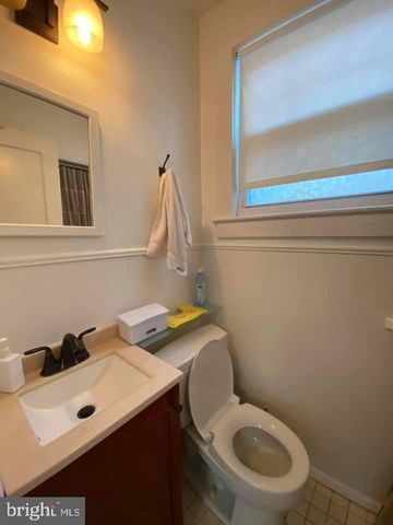 7903 WOODBURY DR, Silver Spring, MD 20910