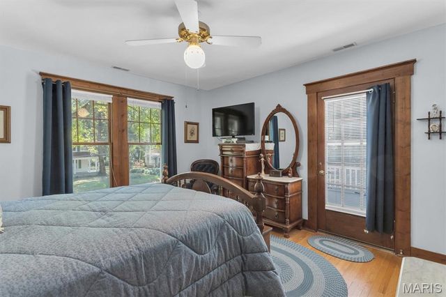 415 Wesley Avenue, Ferguson, MO 63135