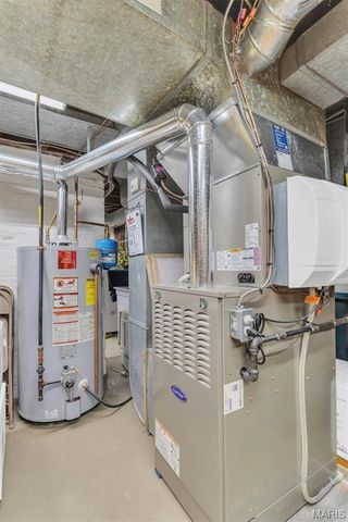 415 Wesley Avenue, Ferguson, MO 63135