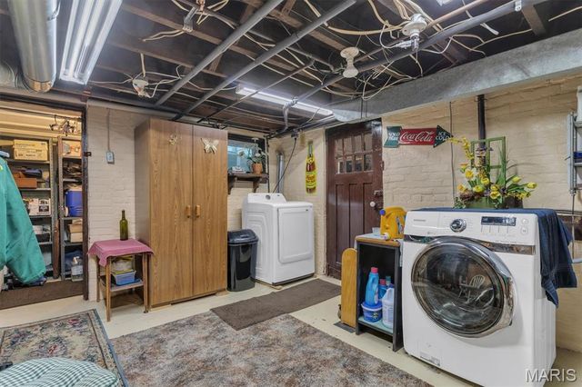 415 Wesley Avenue, Ferguson, MO 63135