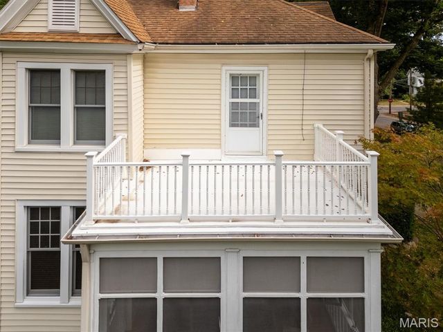 415 Wesley Avenue, Ferguson, MO 63135