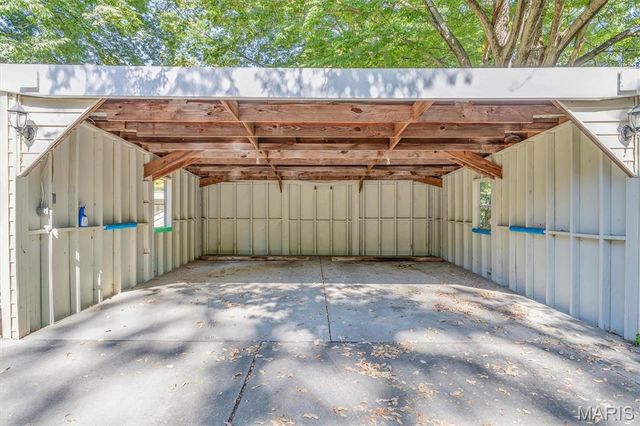 415 Wesley Avenue, Ferguson, MO 63135