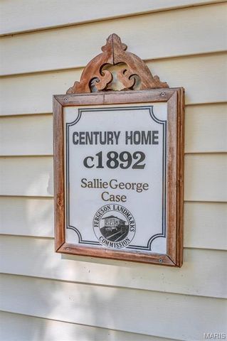 415 Wesley Avenue, Ferguson, MO 63135