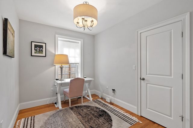 41 Washington B, Newburyport, MA 01950