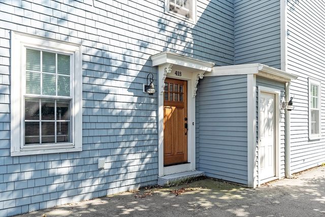 41 Washington B, Newburyport, MA 01950