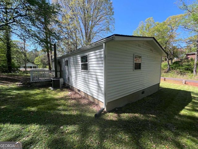 3206 Lakeland Lane, Gainesville, GA 30506