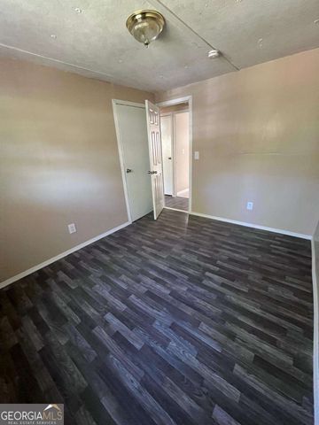 3206 Lakeland Lane, Gainesville, GA 30506