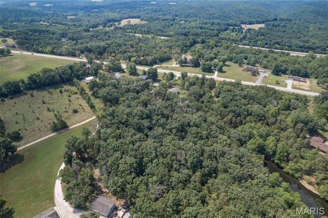 10576 Union Drive, Ste Genevieve, MO 63670