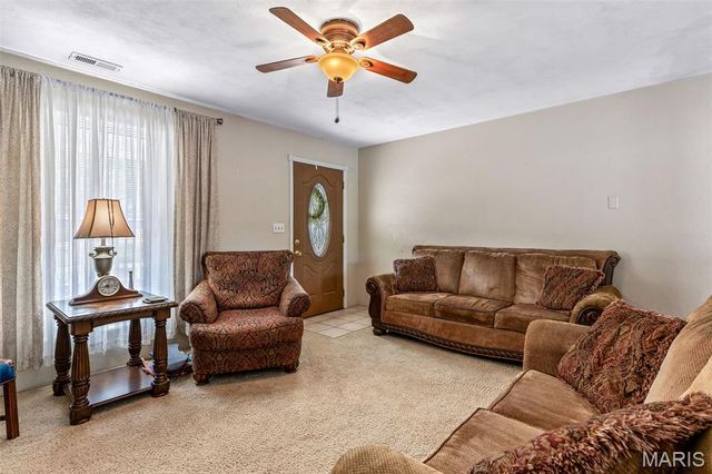 10576 Union Drive, Ste Genevieve, MO 63670