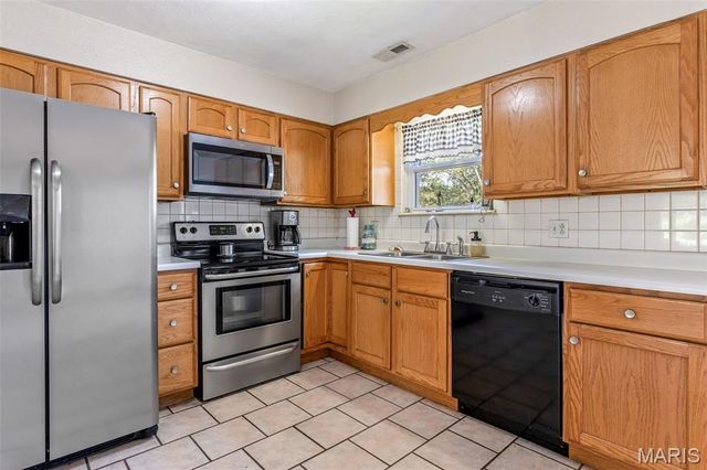 10576 Union Drive, Ste Genevieve, MO 63670