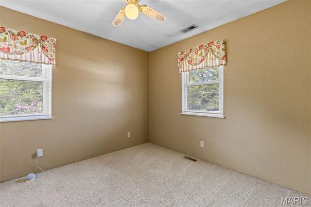 10576 Union Drive, Ste Genevieve, MO 63670