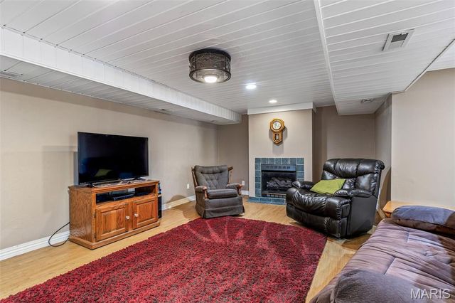 10576 Union Drive, Ste Genevieve, MO 63670