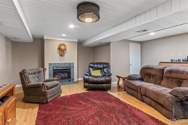 10576 Union Drive, Ste Genevieve, MO 63670