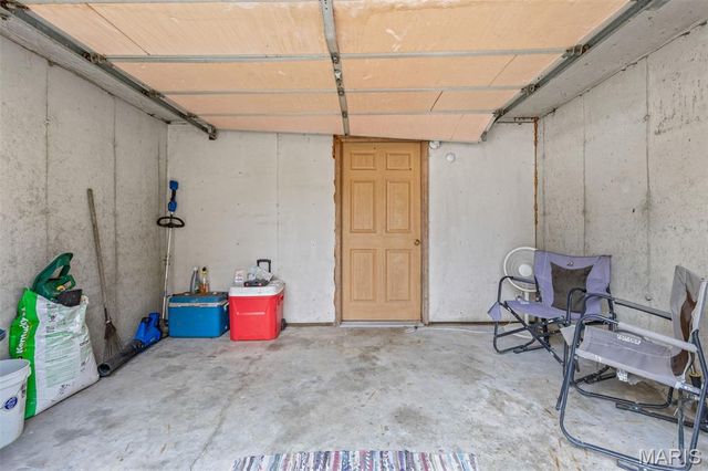 10576 Union Drive, Ste Genevieve, MO 63670