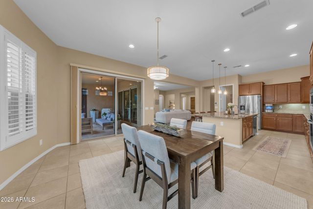 11115 E TARRAGON Avenue, Mesa, AZ 85212