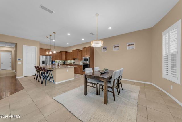 11115 E TARRAGON Avenue, Mesa, AZ 85212
