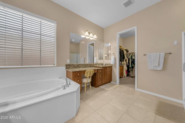 11115 E TARRAGON Avenue, Mesa, AZ 85212